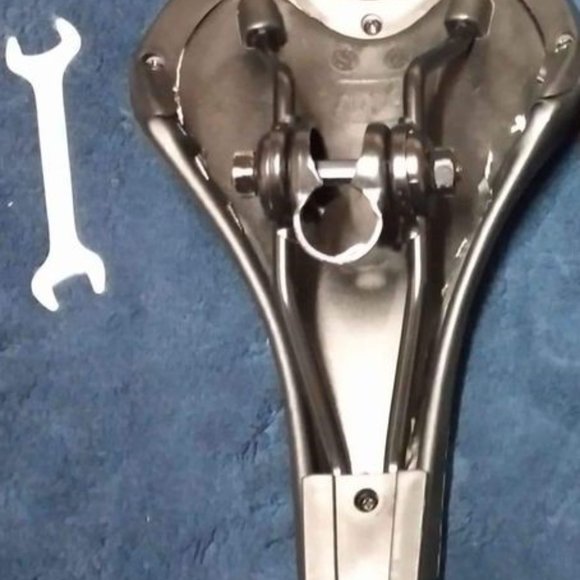 CCM Bike seat - Picture 5 of 9